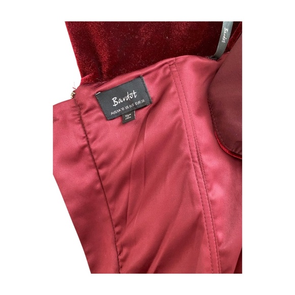 Bardot Burgundy Velvet Off-Shoulder Cocktail Dress Size 6 - Picture 4 of 7